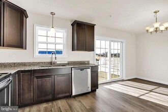 16 Secretariat Dr in Hanover, PA - Building Photo - Building Photo