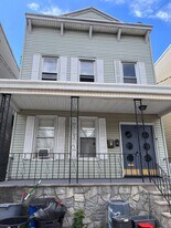27 Sheffield St in Jersey City, NJ - Building Photo