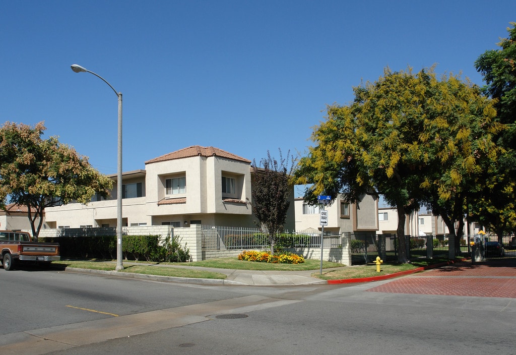 Corona Del Rey Apartments Corona, CA Apartments For Rent