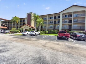 13055 SW 15th Ct in Pembroke Pines, FL - Building Photo