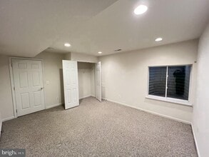 10623 Red Wine Ct in Manassas, VA - Building Photo - Building Photo