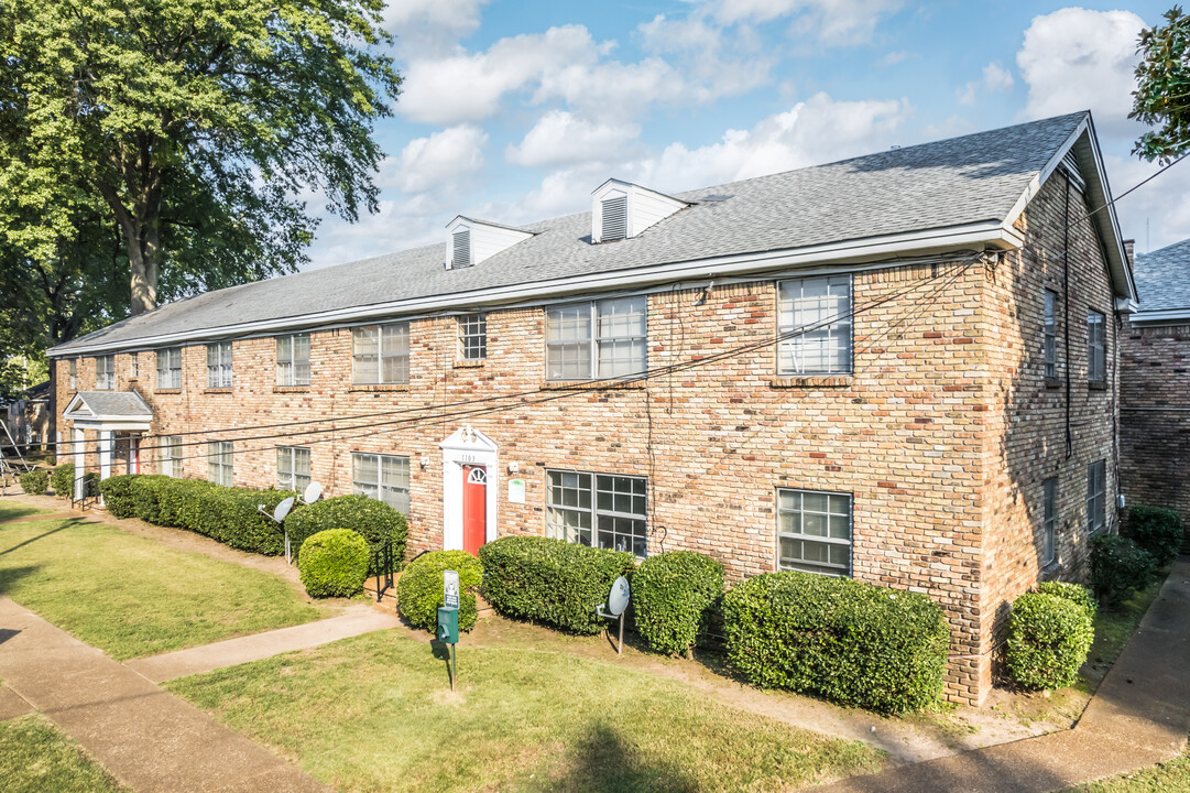 Cooper-Young Apartments in Memphis, TN - Foto de edificio