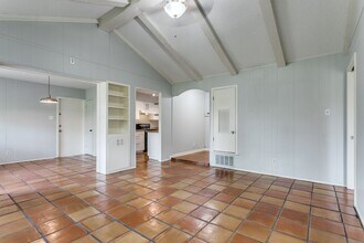 9515 Reece Dr in San Antonio, TX - Building Photo - Building Photo