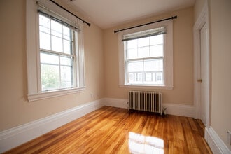 20 Ellery St, Unit 2 in Cambridge, MA - Building Photo - Building Photo