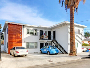 5642 Klump Ave in North Hollywood, CA - Building Photo - Primary Photo