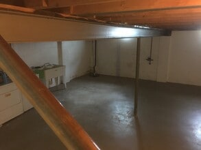 5876 Mall View Ct in Columbus, OH - Building Photo - Building Photo
