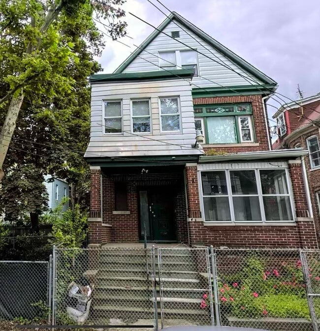 property at 95 Rutgers Ave