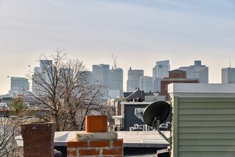 236 Havre St, Unit #3 in Boston, MA - Building Photo - Building Photo