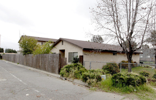 1264 N Broadway in Escondido, CA - Building Photo - Building Photo