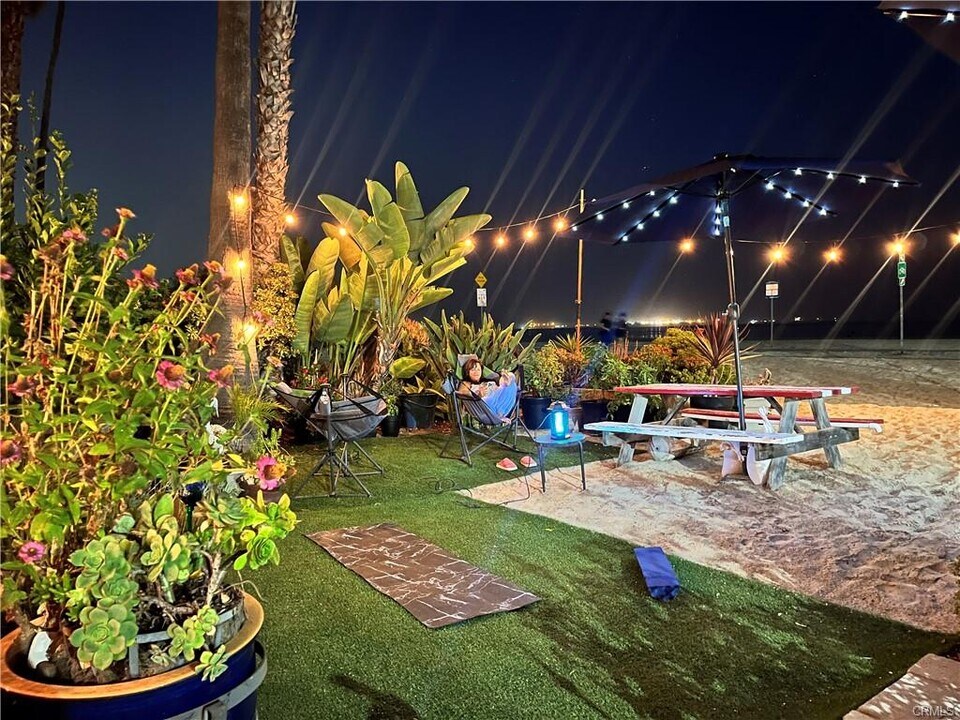 1200 W Ocean Blvd in Long Beach, CA - Building Photo