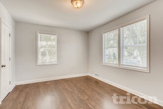 3523 Sussex Rd in Lochearn, MD - Foto de edificio - Building Photo