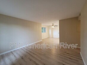 102 Luna Grande Cir in Sacramento, CA - Building Photo - Building Photo