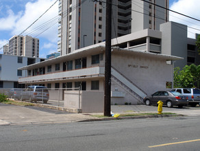 2119 Citron St in Honolulu, HI - Building Photo - Building Photo