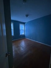 49 N 13th St, Unit 1 in Newark, NJ - Building Photo - Building Photo