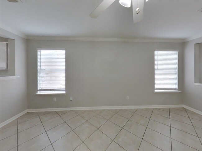 415 Remington Creek Dr in Houston, TX - Building Photo - Building Photo