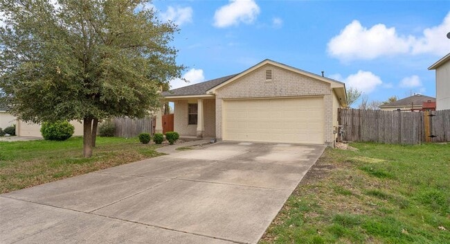 441 Atlantis in Kyle, TX - Building Photo - Building Photo