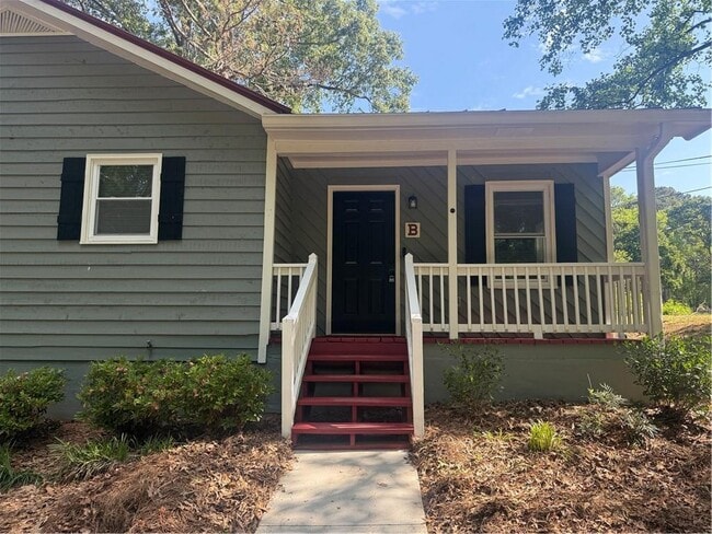 4311 E Paulding Dr