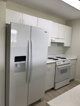 1133 Waimanu St, Unit 1507 in Honolulu, HI - Building Photo - Building Photo