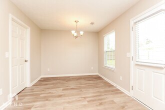 1700 Chris Dr in La Vergne, TN - Building Photo - Building Photo