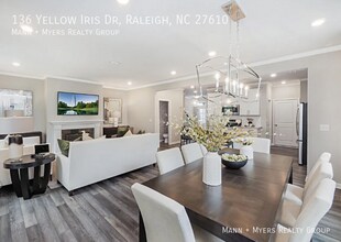 136 Yellow Iris Dr in Raleigh, NC - Building Photo - Building Photo