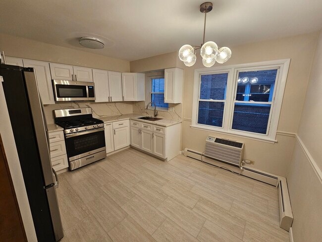 8212 W Walsh Ln in River Grove, IL - Building Photo - Building Photo