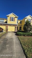 6794 Roundleaf Dr in Jacksonville, FL - Building Photo - Building Photo