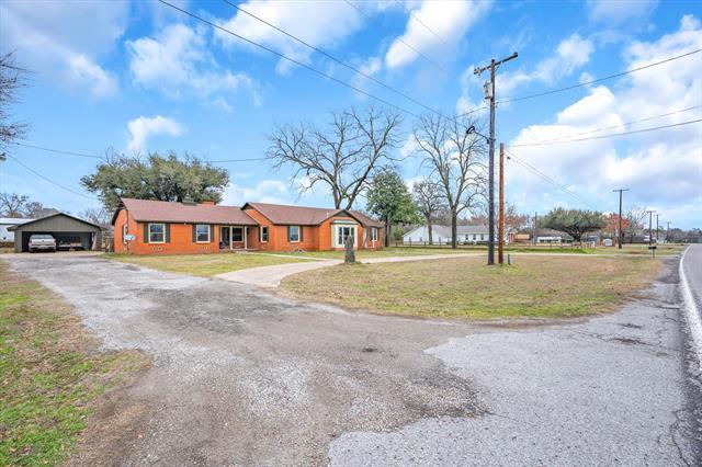 property at 3679 FM Rd 16