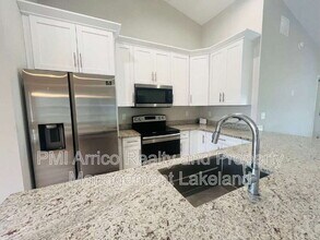 3230 Baird Ave in Lakeland, FL - Building Photo - Building Photo