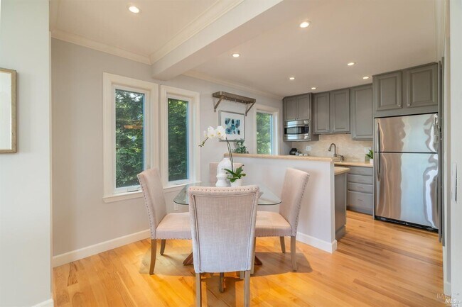 53 Anchorage Rd in Sausalito, CA - Building Photo - Building Photo
