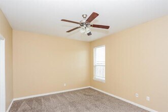 279 Edison Ln in Crowley, TX - Building Photo - Building Photo