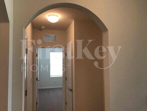 1609 SW 25th Ln in Cape Coral, FL - Building Photo - Building Photo