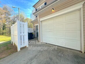 763 Plaza Walk Dr in Charlotte, NC - Building Photo - Building Photo