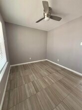 5302 Springfield Ave in Laredo, TX - Building Photo - Building Photo