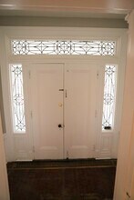 658 Maple Ln, Unit #1 in Sewickley, PA - Building Photo - Building Photo