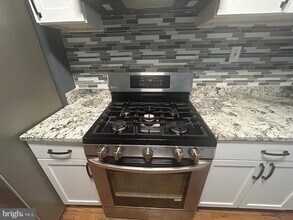 1516 N Mount St in Baltimore, MD - Building Photo - Building Photo