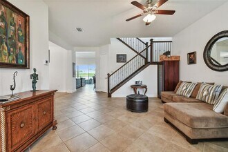 30415 Palmer Oak Dr in Zephyrhills, FL - Building Photo - Building Photo