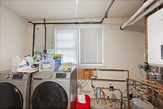 112 Argilla Rd, Unit 2 in Andover, MA - Building Photo - Building Photo