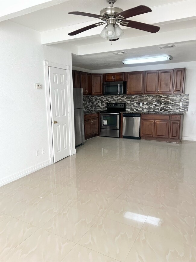 property at 5929 Queensloch Dr