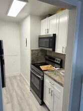 7405 SW 152nd Ave in Miami, FL - Building Photo - Building Photo