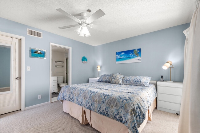 3000 Presidential Way in West Palm Beach, FL - Building Photo - Building Photo