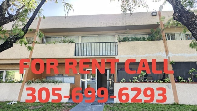 488 NE 18th Ave, Unit 208, Unit 208