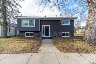 627 New York Ave in Watertown, NY - Building Photo