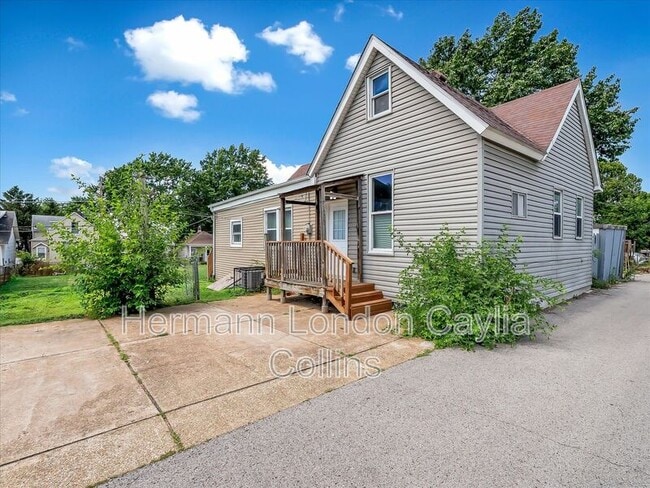 property at 4155 Schiller Pl
