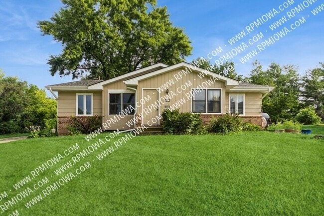 property at 7815 Iltis Dr