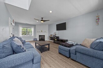 203 Reid Ct S in Jacksonville, NC - Building Photo - Building Photo