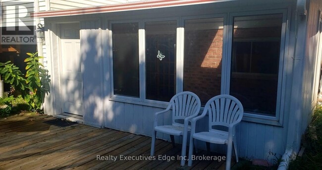 333 Ironwood Rd in Guelph, ON - Building Photo - Building Photo