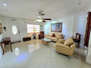 2849 Dewey St in Hollywood, FL - Building Photo - Building Photo
