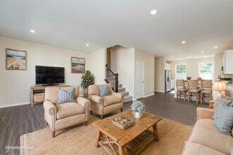 804 Neubauer Circle in Lindenhurst, IL - Building Photo - Building Photo