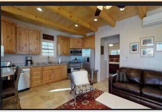 510 Halona St in Santa Fe, NM - Building Photo - Building Photo