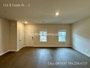 114 B Ciara Pl in Mooresville, NC - Building Photo - Building Photo